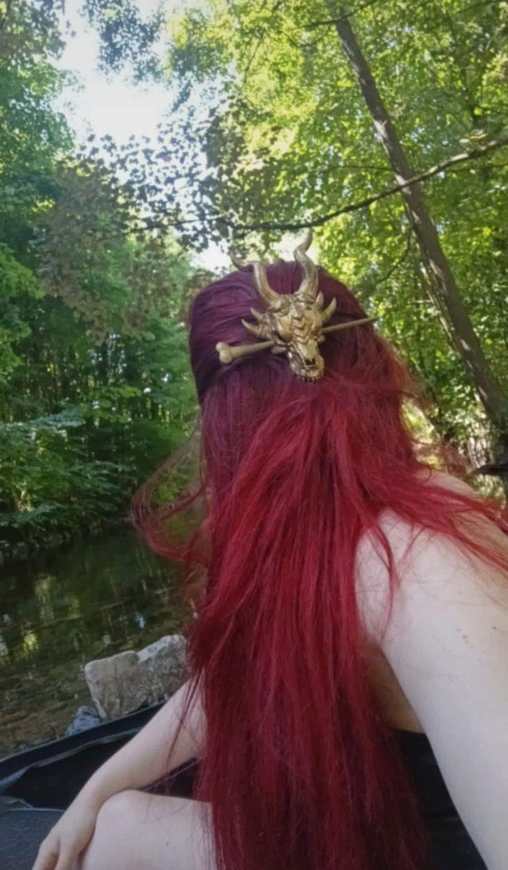 Pique a cheveux dragon squelette crane dark fantasy - vue principale - OtterCraft
