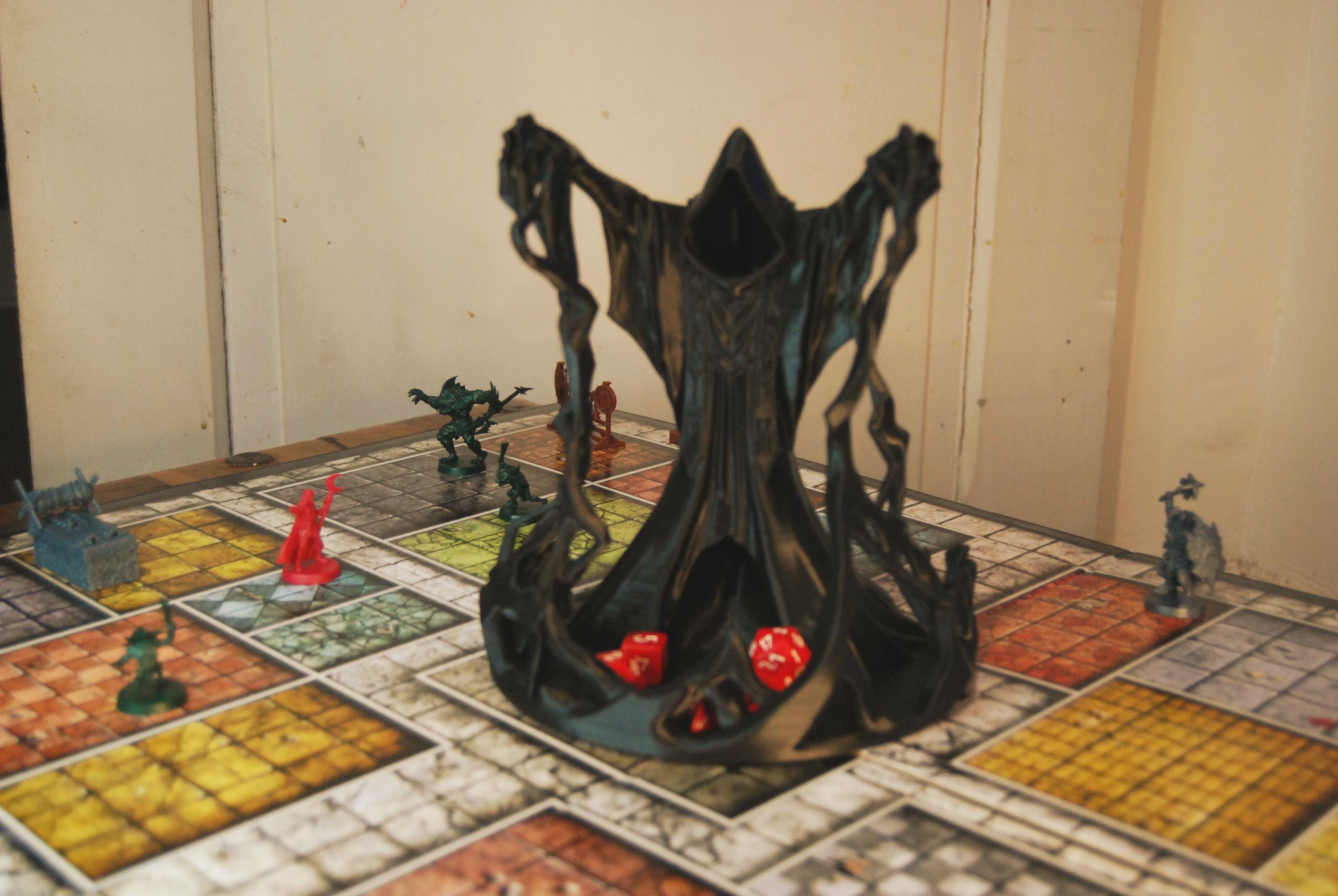 Dice Tower Maitre d Ombre gothique dark fantasy JDR - vue principale - OtterCraft