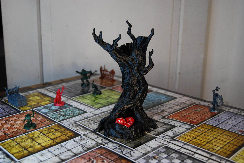 Dice Tower Chene des Murmures foret mystique dark fantasy JDR - vue principale - OtterCraft