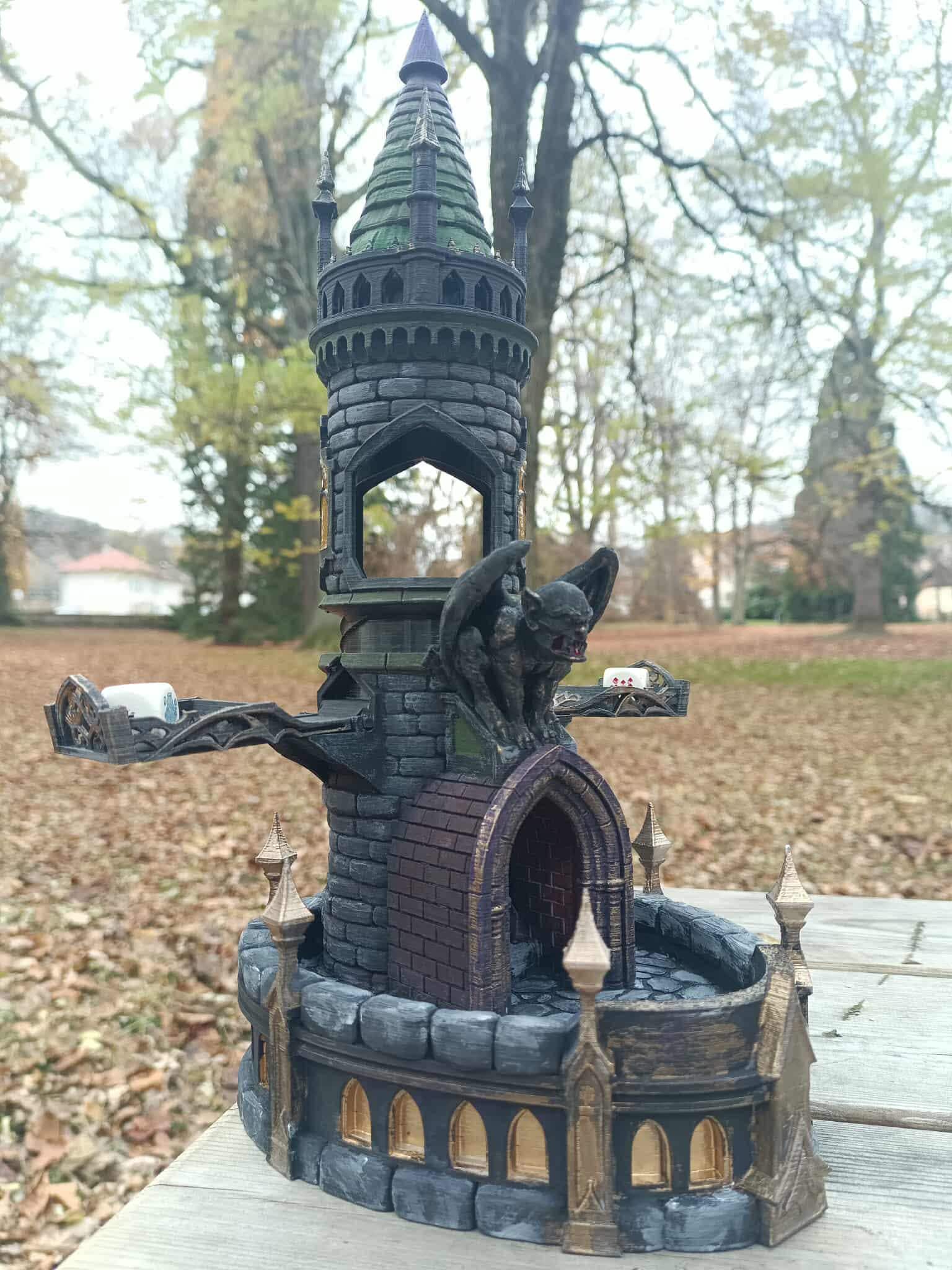 Dice Tower Gargouille gothique dark fantasy JDR - vue principale - OtterCraft